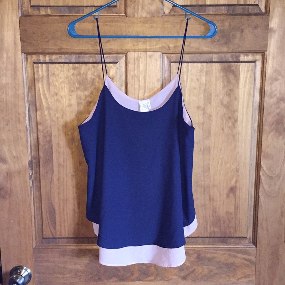Anthropologie top! Paper Crane navy blue  tank top!